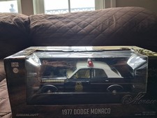 Greenlight 1977 Dodge Monaco Police Vehicle 1:24 Diecast Limited Edition
