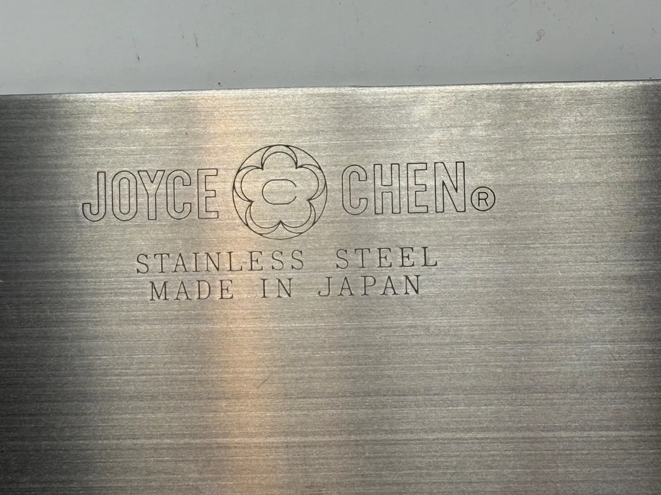 Cuchillo Joyce Chen Hecho en Japón Acero Inoxidable Foto 2 de 4