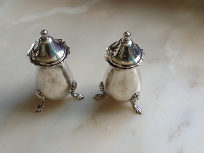 Art Deco PLATO versilberte Salz & Pfefferstreuer komplett gemarkt 8 x 4 cm