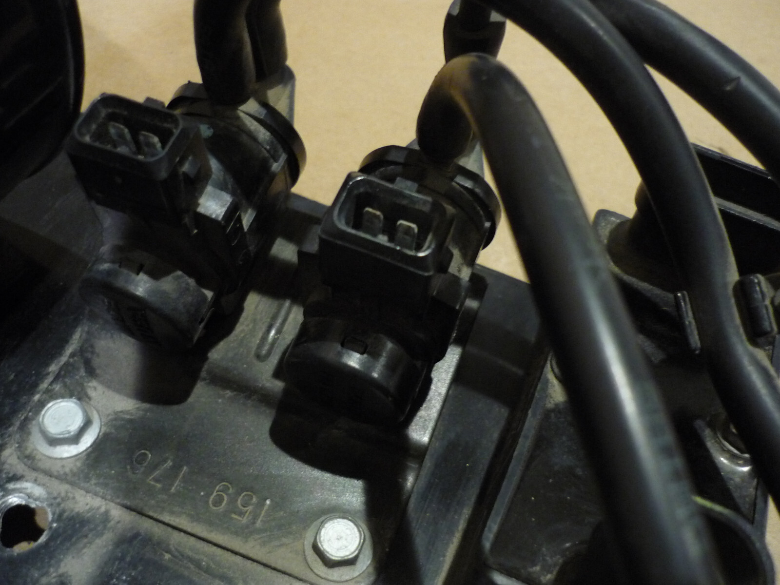 Ferrari 355 2.7 - Cat Temp ECU - Solenoids - Tank - # 168038 / 179278