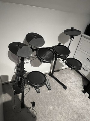 Alesis Turbo Mesh Kit E-Drum Set 