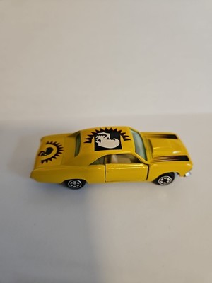 Rare Skull Yatming 1966 Chevelle Malibu Yellow Vintage Opening Doors Metal #1074