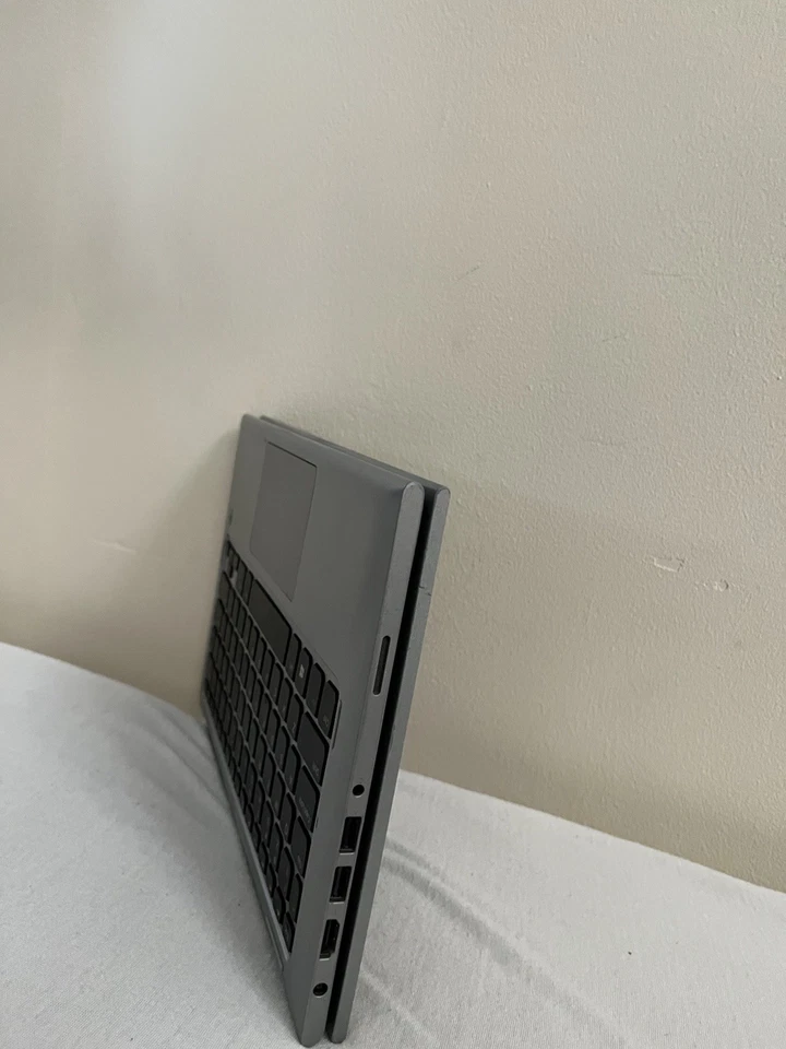 Dell Windows 10. Intel(R) Core(TM) i3-4030U CPU @ 1.90GHz. 8.00GB. Version 22H2 - Image 2 of 4