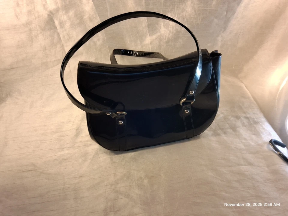 Bolso de mano Beijo charol negro Foto 2 de 4