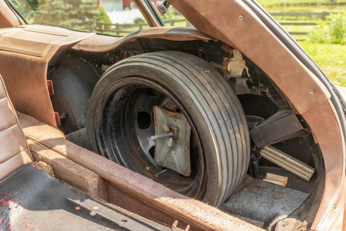 Click photo thumbnail to view