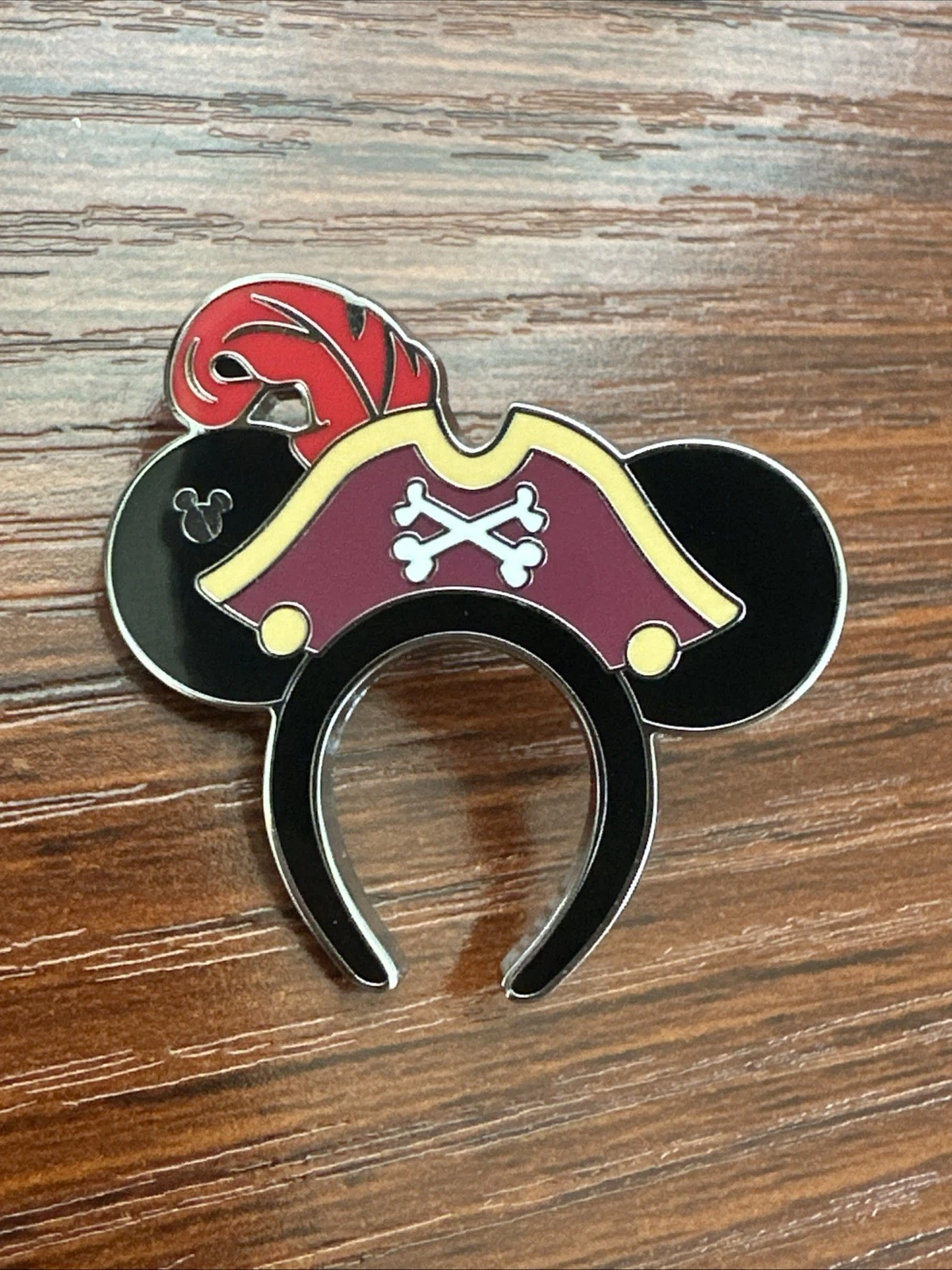 2025 Disney Hidden Mickey Pirate Hat Earbands Trading Pin #170930
