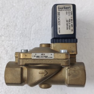 Burkert 5281 Solenoid Valve NBR 00134322
