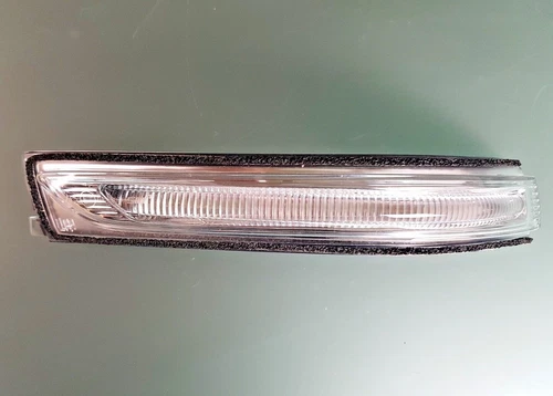 Original Kia Spotage QL exterior mirror indicator mirror indicator left 2160.3201