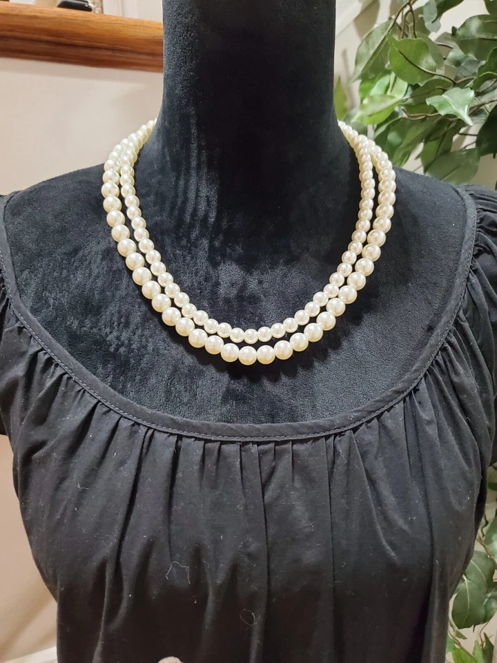 John Paul Richard Embroidered Black 100% Cotton Short Sleeve Top Blouse Size XL - Image 2 of 4