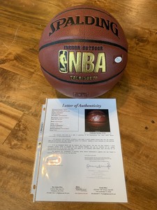 kobe bryant signed authentic basketball