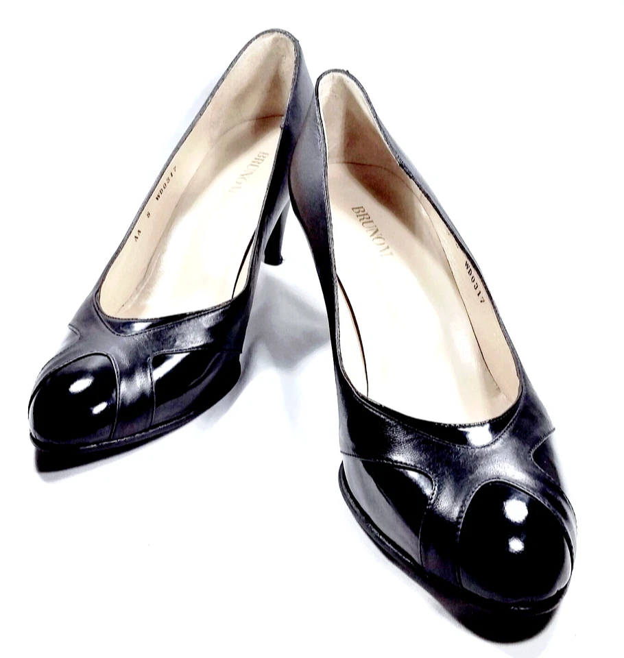 VINTAGE 80s BRUNO MAGLI Women Size 8 AA Classic Pump Black Hi Heel Narrow Width - Image 2 of 4