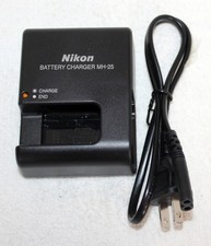 Nikon MH-25 OEM Camera Battery Charger Complete w/ AC Power Cord  New No Box