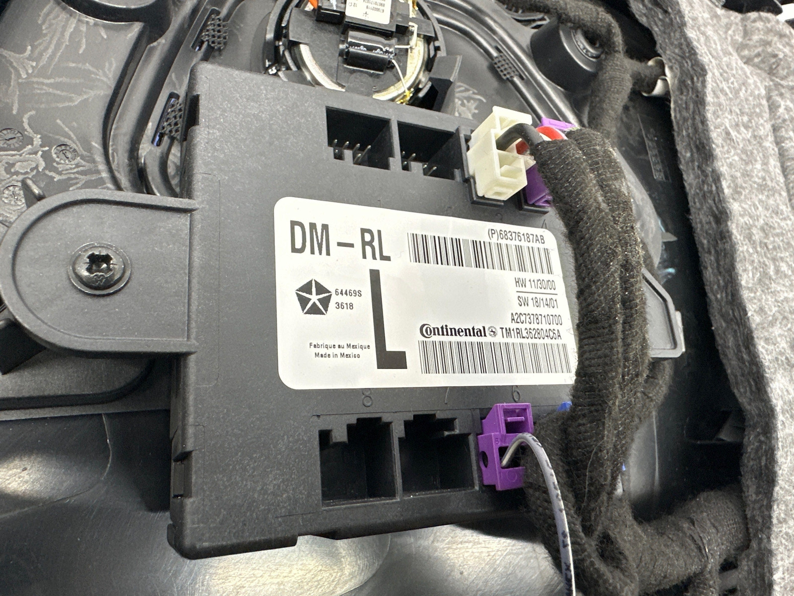 2017-2020 MASERATI LEVANTE M161 OEM REAR LEFT INNER DOOR PANEL