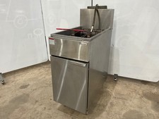 Quantum Single Tank Double Basket Gas Fryer Catering Equipment