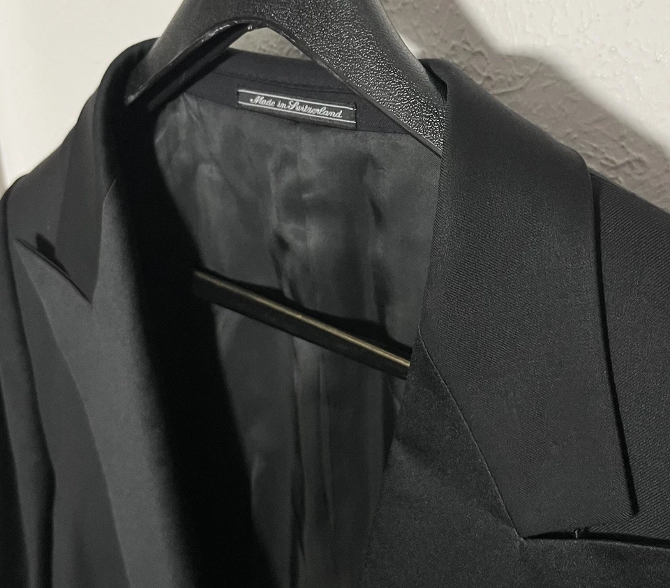 Ermenegildo Zegna Negro Lana Esmoquin Noche 1Btn Chaqueta Satén Pico Solapa EE. UU. 46R Foto 3 de 4