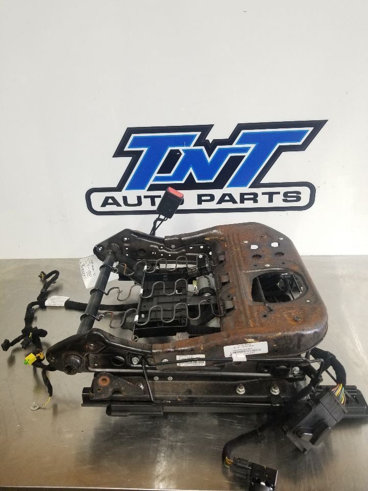 Front Seat Track Passenger Side Fits 2014 Maserati Ghibli