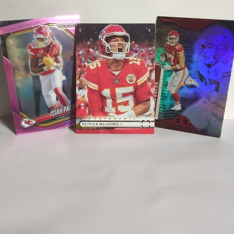 Panini 2022 Chiefs Lot (3) Pacheco Prizm #126 Mahomes PH-18 Kelce #47