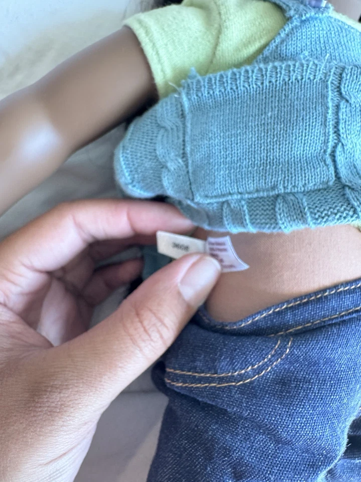 Muñeca American Girl GOTY 2009 muñeca Sonali retirada con atuendo buen estado Foto 3 de 4