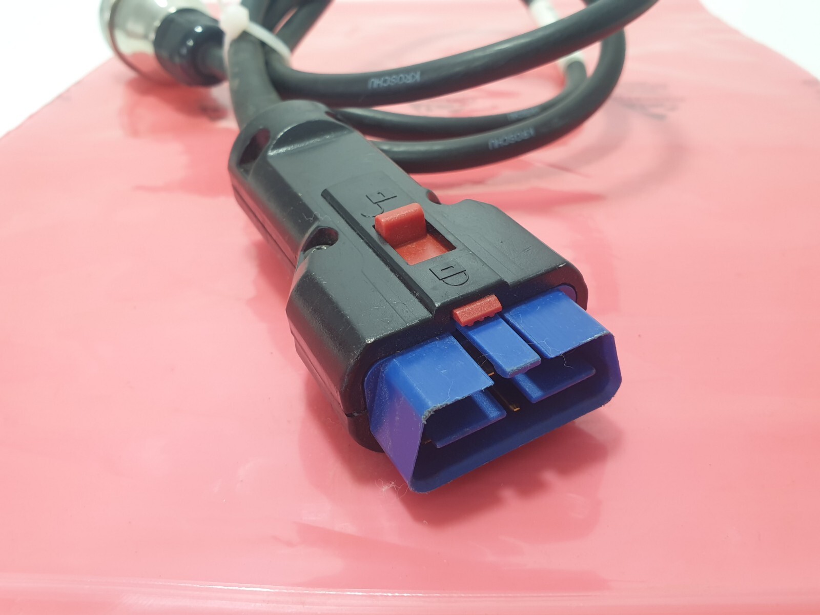 Mercedes Star Diagnosis SDconnect Xentry OBD Connect Cable To Vehicle ...