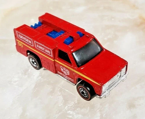 Hot Wheels REDLINE 1975 EMERGENCY SQUAD ENAMEL RED MINT MINT MINT!! BEAUTIFUL