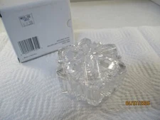 Mikasa "Nature's Song" Snowflake Shaped Covered Crystal Trinket Box Candy Dish