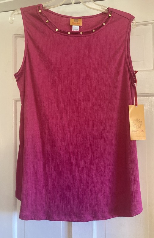 Ruby Rd Hot Pink Sleeveless Top Sz M  Gold Beaded Neckline  Poly Rayon  Belk NWT