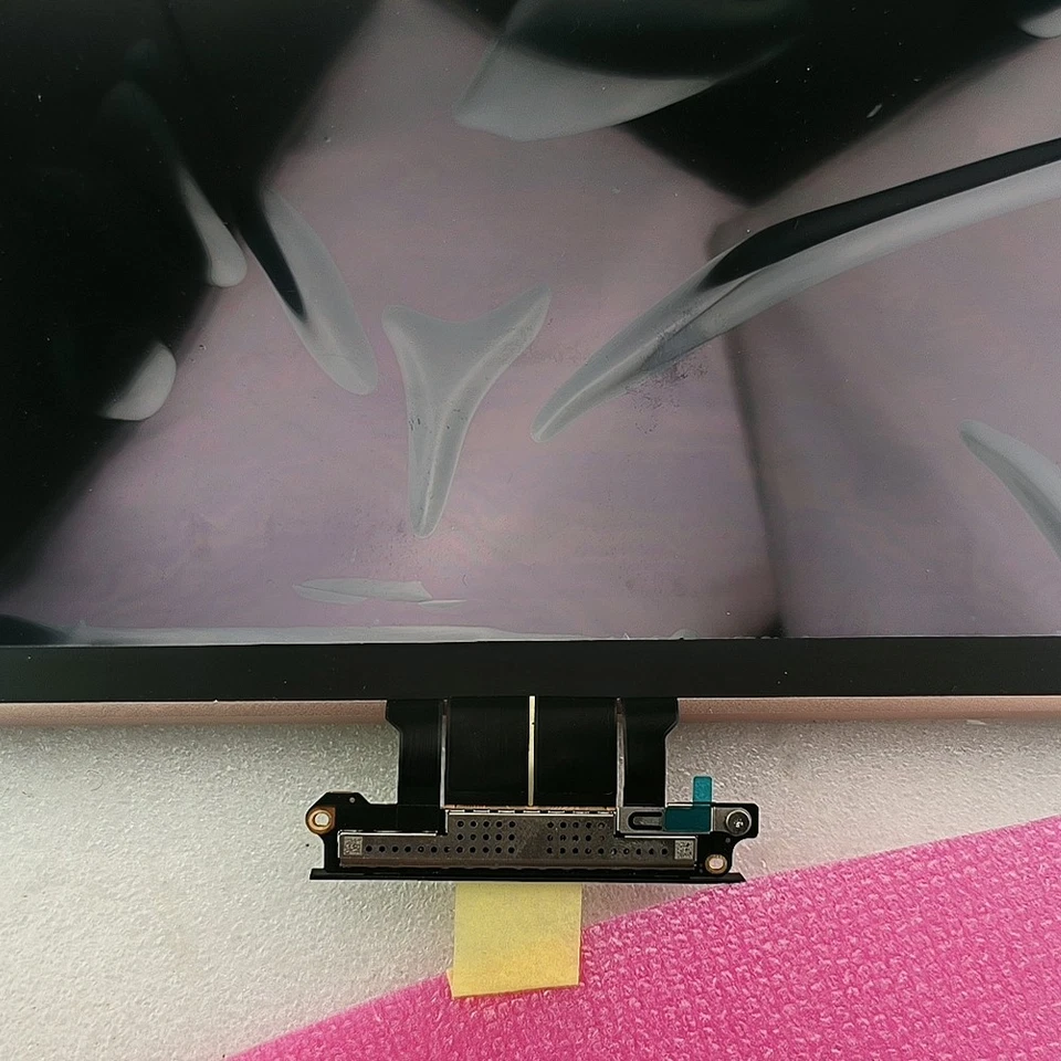 12" inch LCD Display for Apple MacBook Retina A1534 2015 Rose Gold Assembly - Image 2 of 3
