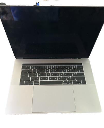 MacBook Pro 15" Touch Bar 2019 2.3GHz i9 16GB 512GB SSD AMD Radeon Pro 560X