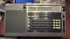 SONY ICF-2010 With Original Box Manuals And accessories