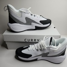 Under Armor Curry 3Z 25 mens basketball shoes...