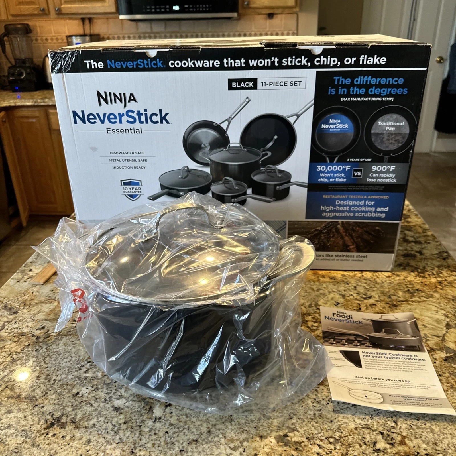 NEW Ninja C10355 Foodi NeverStick 5.5 Quart Stock Pot With Glass Lid, MINT
Opens in a new window or