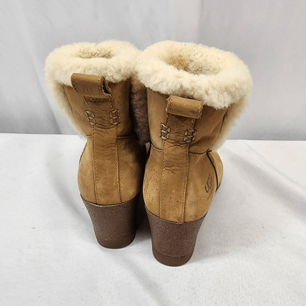 Ugg Devorah Waterproof Shearling Lined Wedge Wint… - image 3