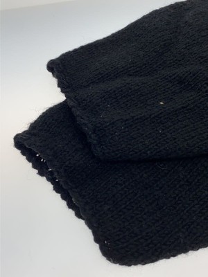 MacMahon Knitting Mills Knit & Sweater (Thick) -- Wool BLK