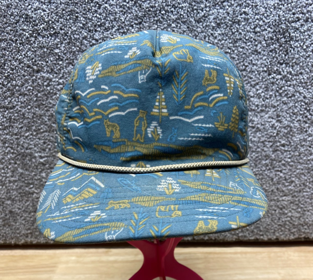 Patagonia Snowfarer Katahdin Trek Piki Green Hat Yellow White Bear