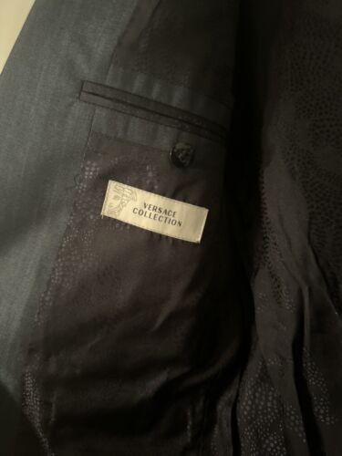 VERSACE CLASSIC MEN'S 2 PIECE NAVY SUIT - Picture 4 of 17