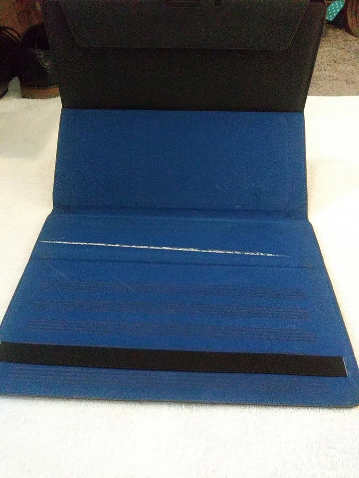 Authentic Belkin Universal Tablets Cover Case For Any 10" Tablet Free Shipping  - Image 4 of 4