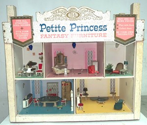 dollhouse store