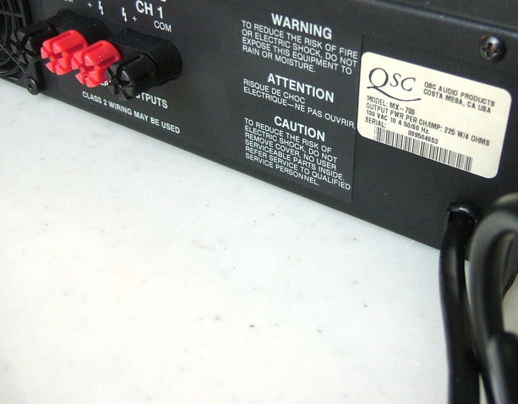 QSC MX700 Power Amplifier Large transformer mounted made in USA