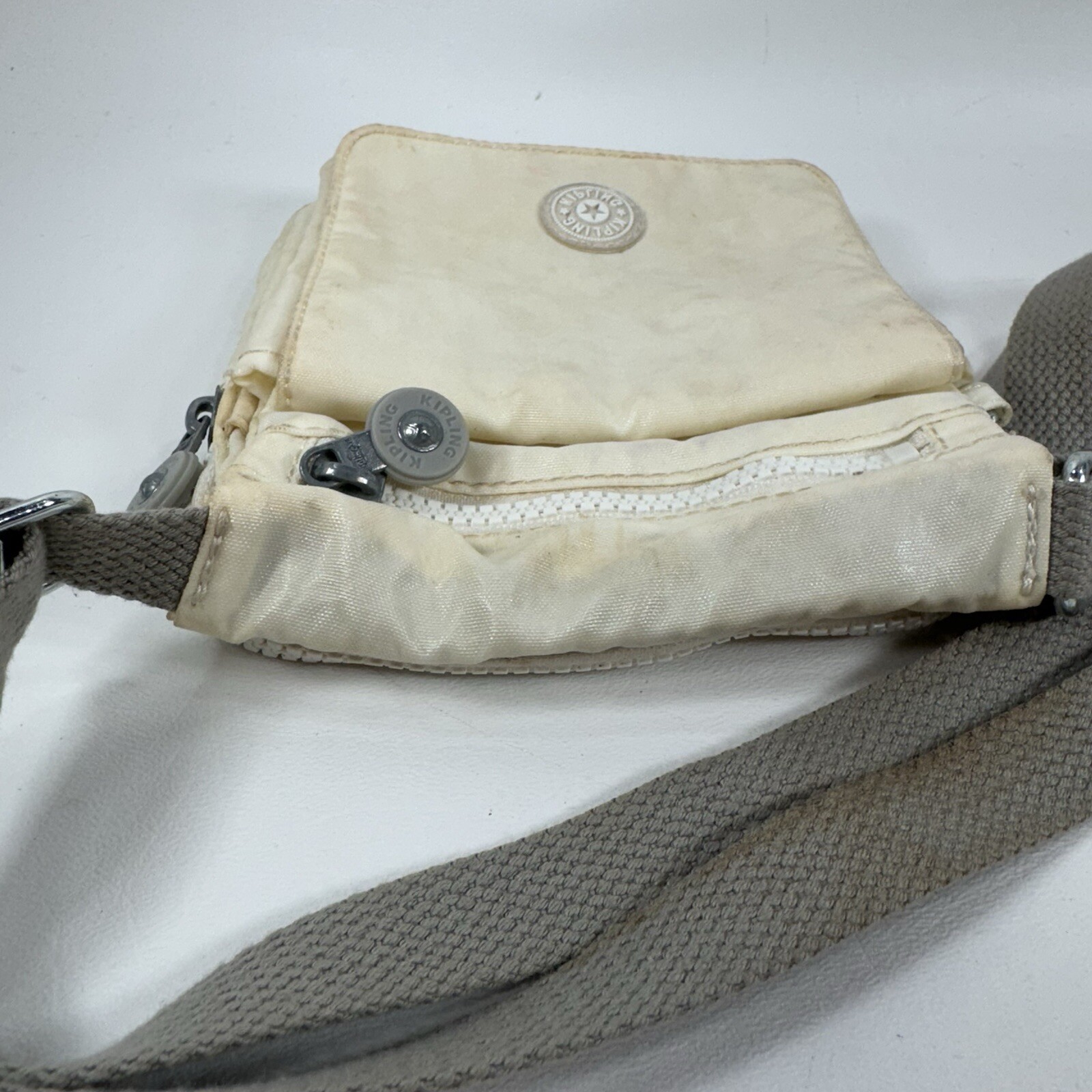 Kipling Small Light Beige Small Square Crossbody … - image 13