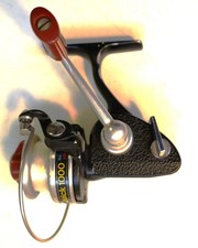 Good used Dam Quick 1000 Ultra- Lite Spinning Reel - Works Great!