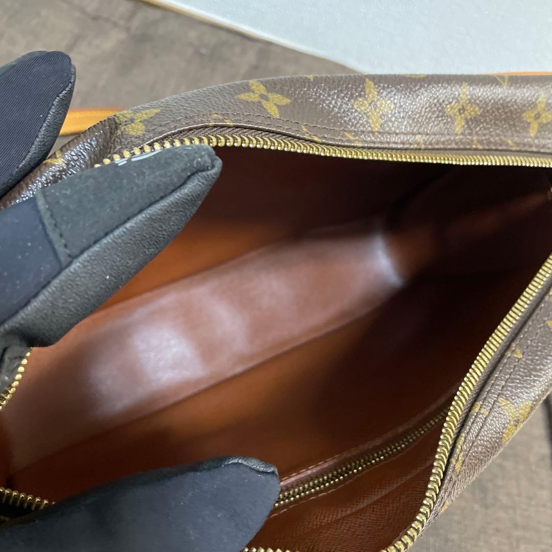 [Almost unused item] Louis Vuitton Trocadero 30 Monogram Shoulder Bag image 3