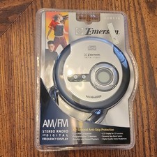 Emerson HDB116 CD Player AM/FM Stereo 60-Sec Anti-Skip, CD-R/RW, Silver/Black