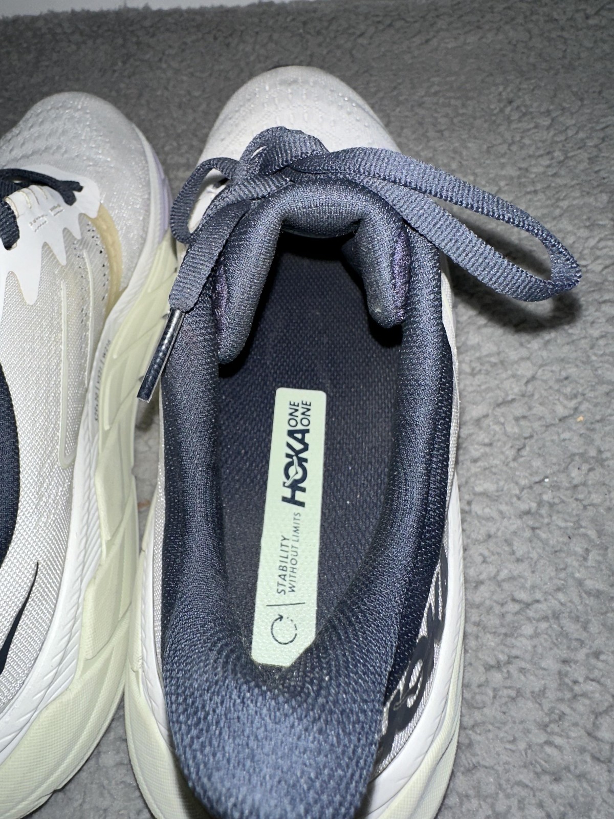 Hoka One One Arahi 5 Shoes Womens Size 7.5D White… - image 8