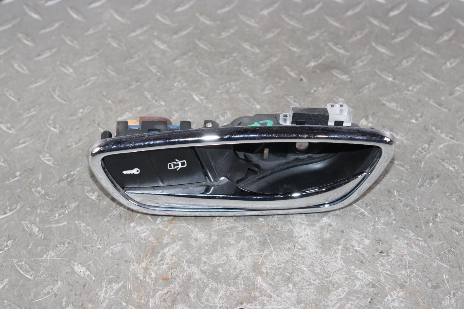 Bentley Flying Spur 2014-2019 Front Left Door release handle Black