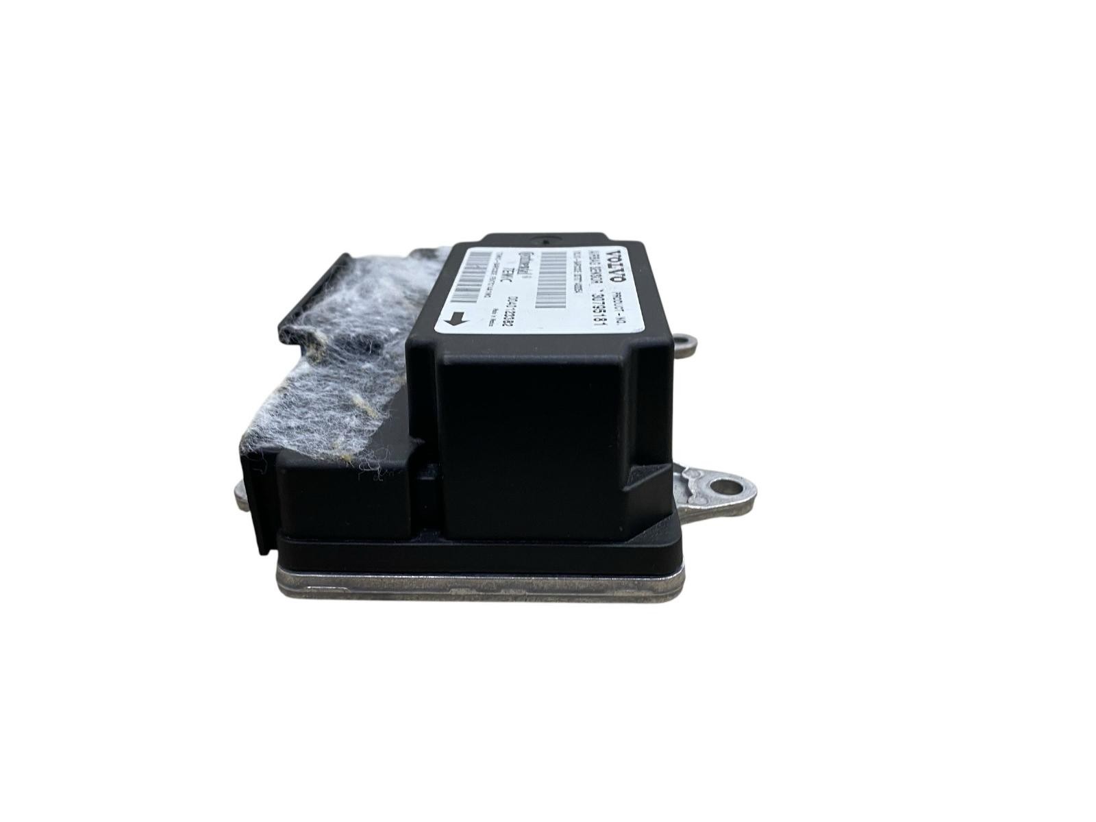 Aston Martin Vantage 2006-2016 Airbag control module P/N 30795181