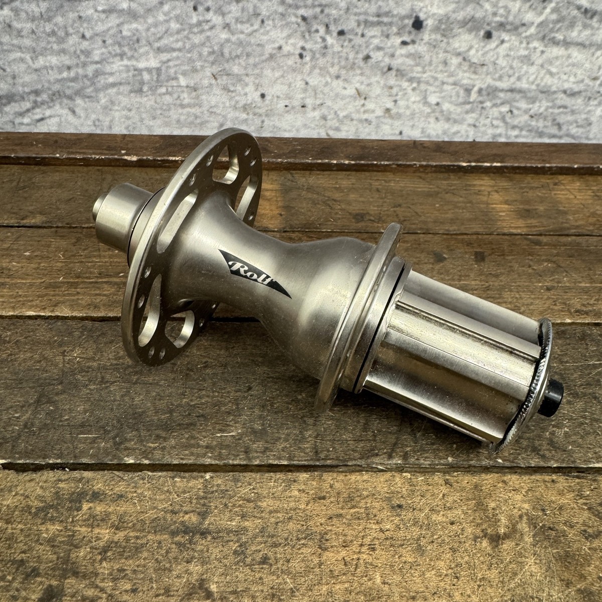 Rolf Rear Hub 24H Campagnolo 10s 11s Freehub 130mm QR Alloy Race
