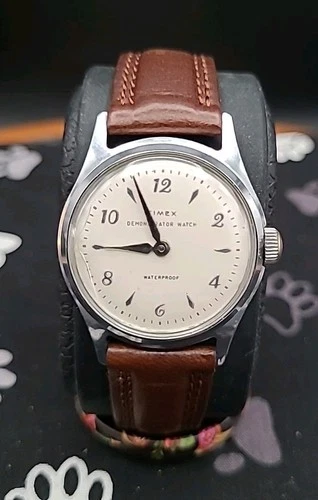Timex Vintage 1950's Marlin Demonstrator Watch 32MM Runs