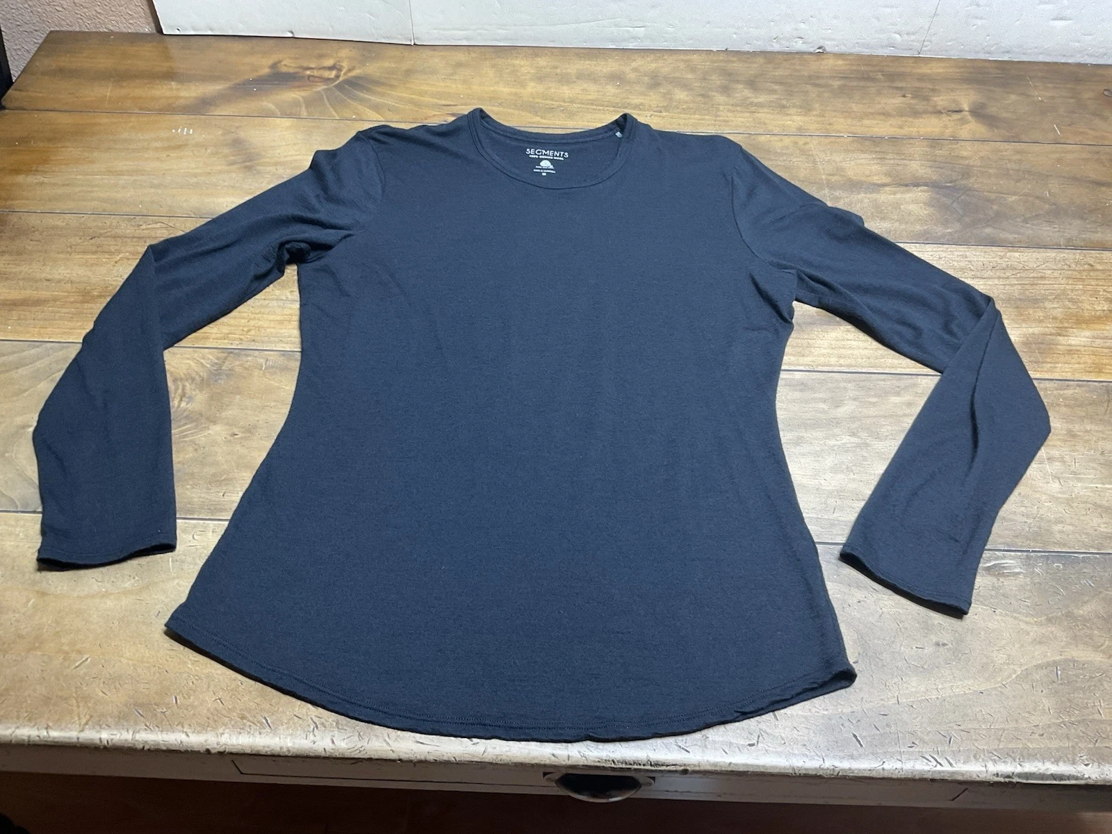 Segments Pure Merino Wool Medium Long Sleeve Black Base Layer Shirt