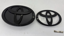 Jdm Oem Toyota Yaris Cross Urbano Mxpb10 Mxpj15 Front Rear Emblem Budge Ornament Jdm Oem Toyota Yaris Cross Urbano Mxpb10 Mxpj15 Front Rear Emblem Budge Ornament