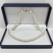 8-8.5mm Cream-white Japanese Akoya pearl Necklace 14k yellow gold clasp,18"